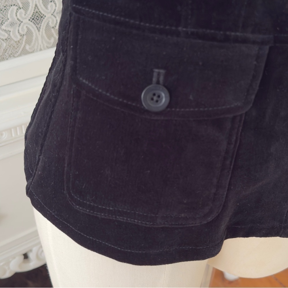 NWT Jones New York Signature
Black Velvet Stretch Jacket - Picture 4 of 10